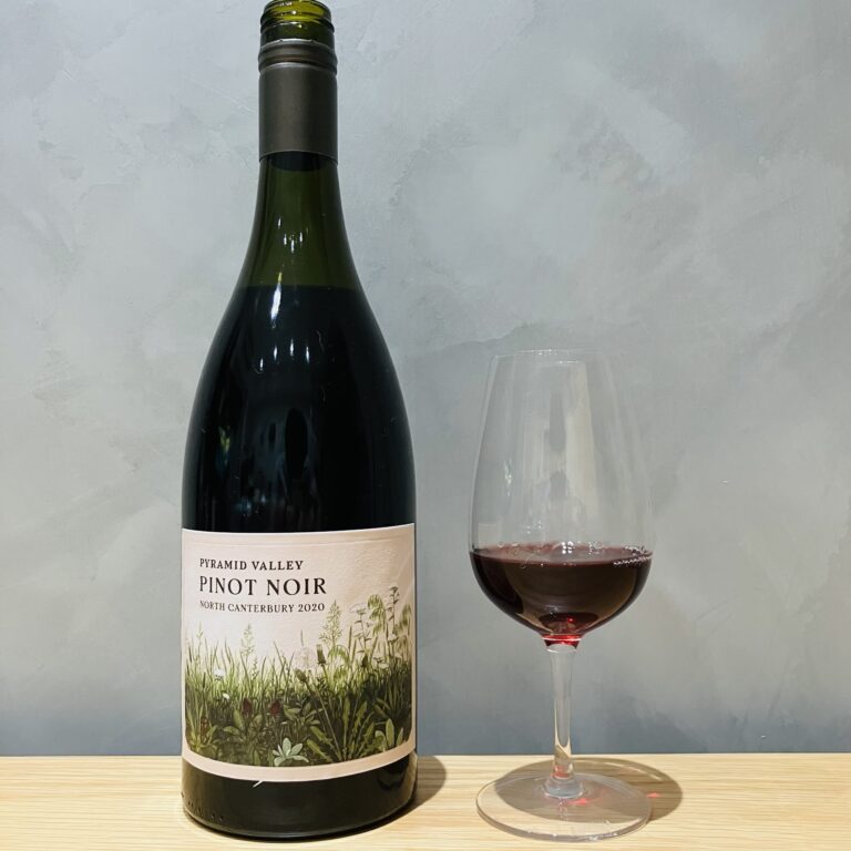 Pyramid Valley - North Canterbury Pinot Noir 2020
