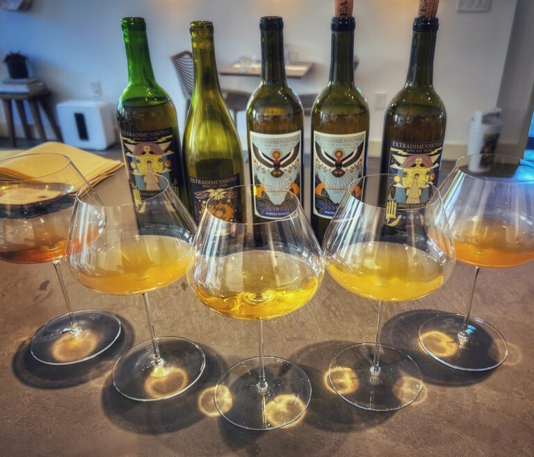 Extradimensional Wine Co. Yeah 異次元酒莊